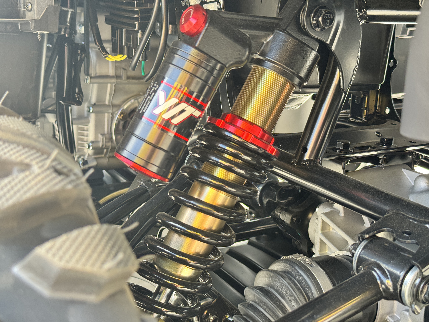 Квадроцикл HND QRX 650 PRO в Южно-Сахалинске