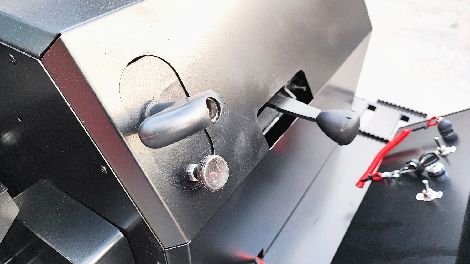 Снегоход PROMAX YAKUT 500 2.0 4T 22 в Южно-Сахалинске