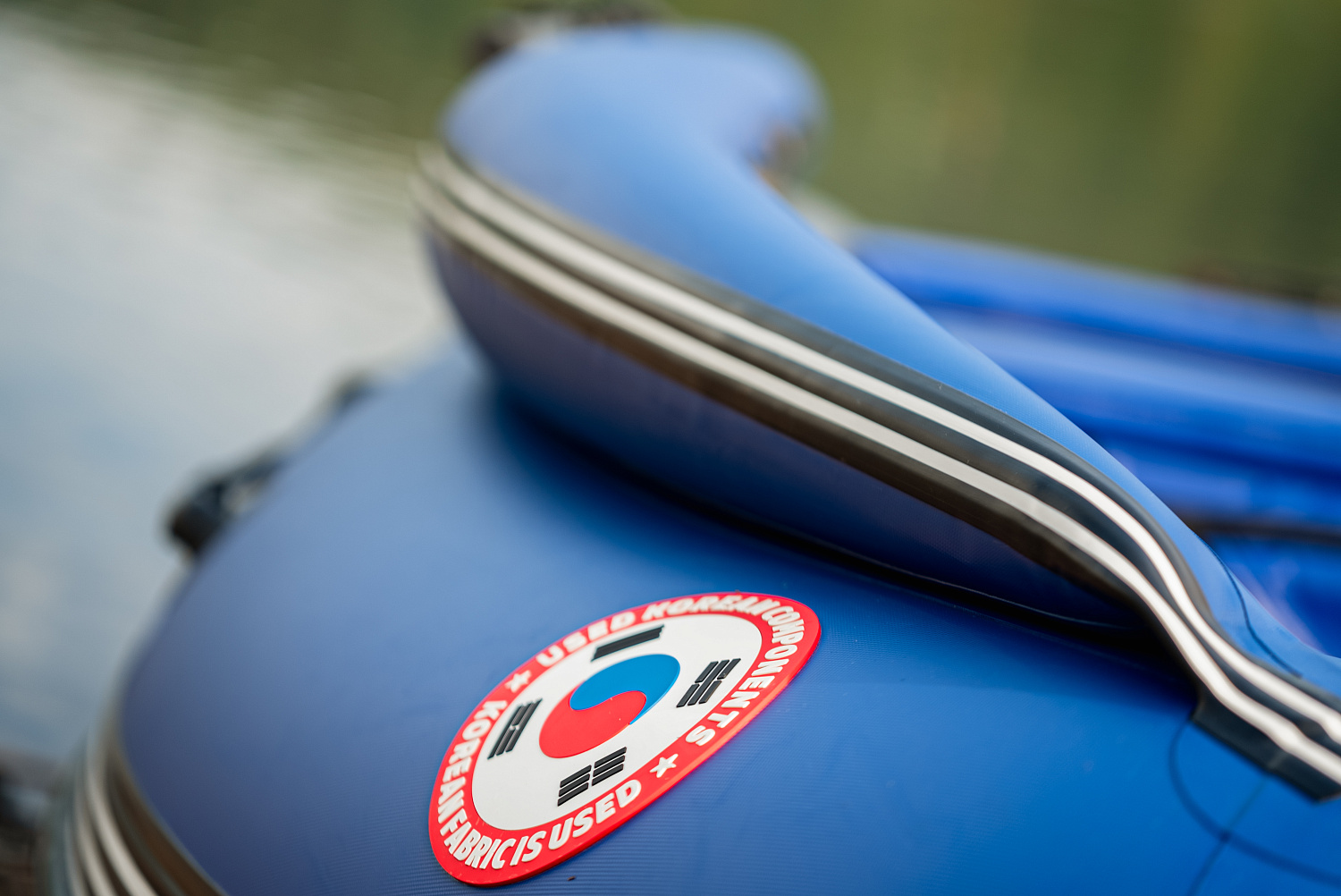 Лодка MISHIMO RIVER FJET PRO 430  под водомет в Южно-Сахалинске