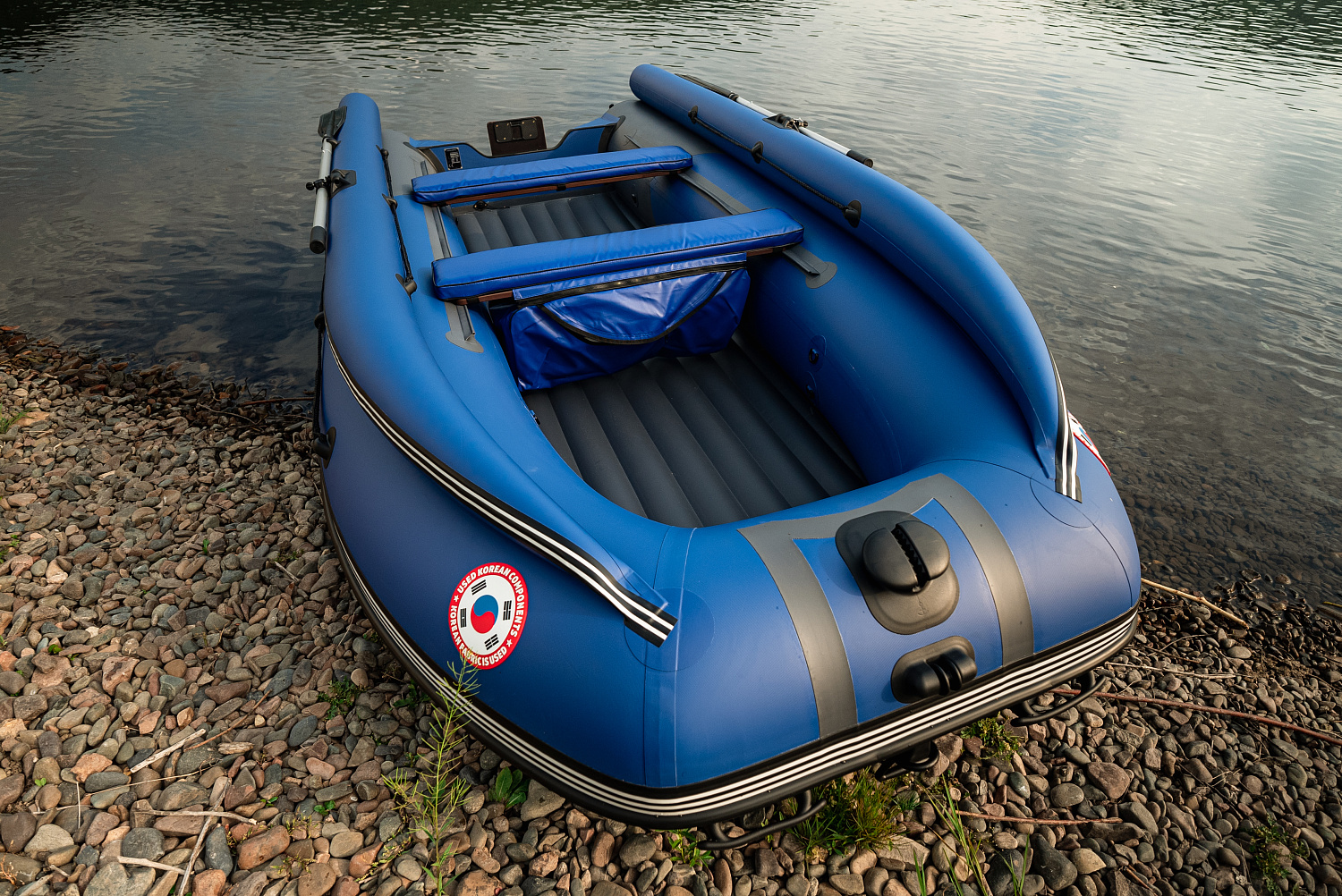 Лодка MISHIMO RIVER FJET PRO 430  под водомет в Южно-Сахалинске