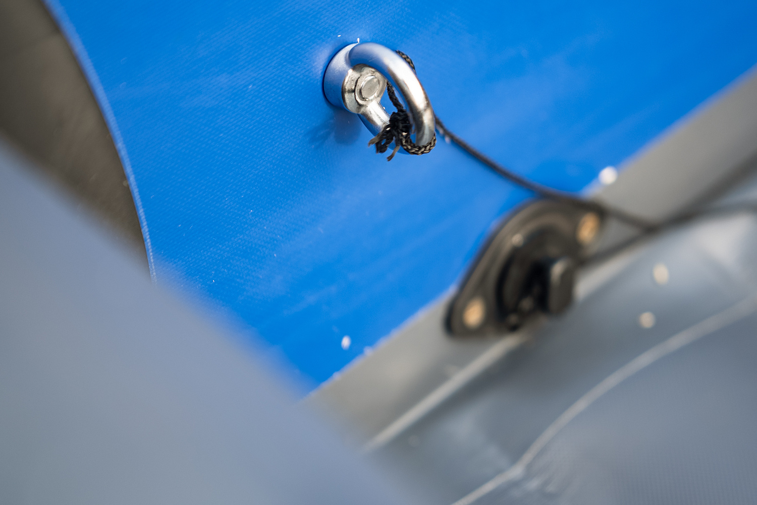 Лодка MISHIMO RIVER FJET PRO 430  под водомет в Южно-Сахалинске