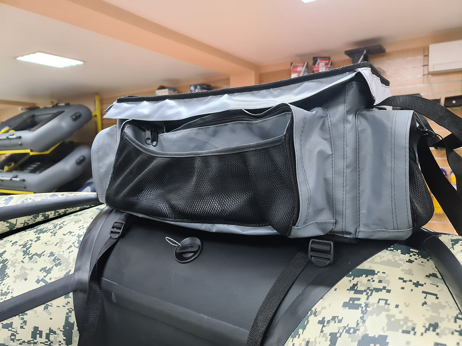 СУМКА ЛЮКС НА БАЛЛОН ДЛЯ ЛОДОК ПВХ 50Х25Х25 СМ в Южно-Сахалинске