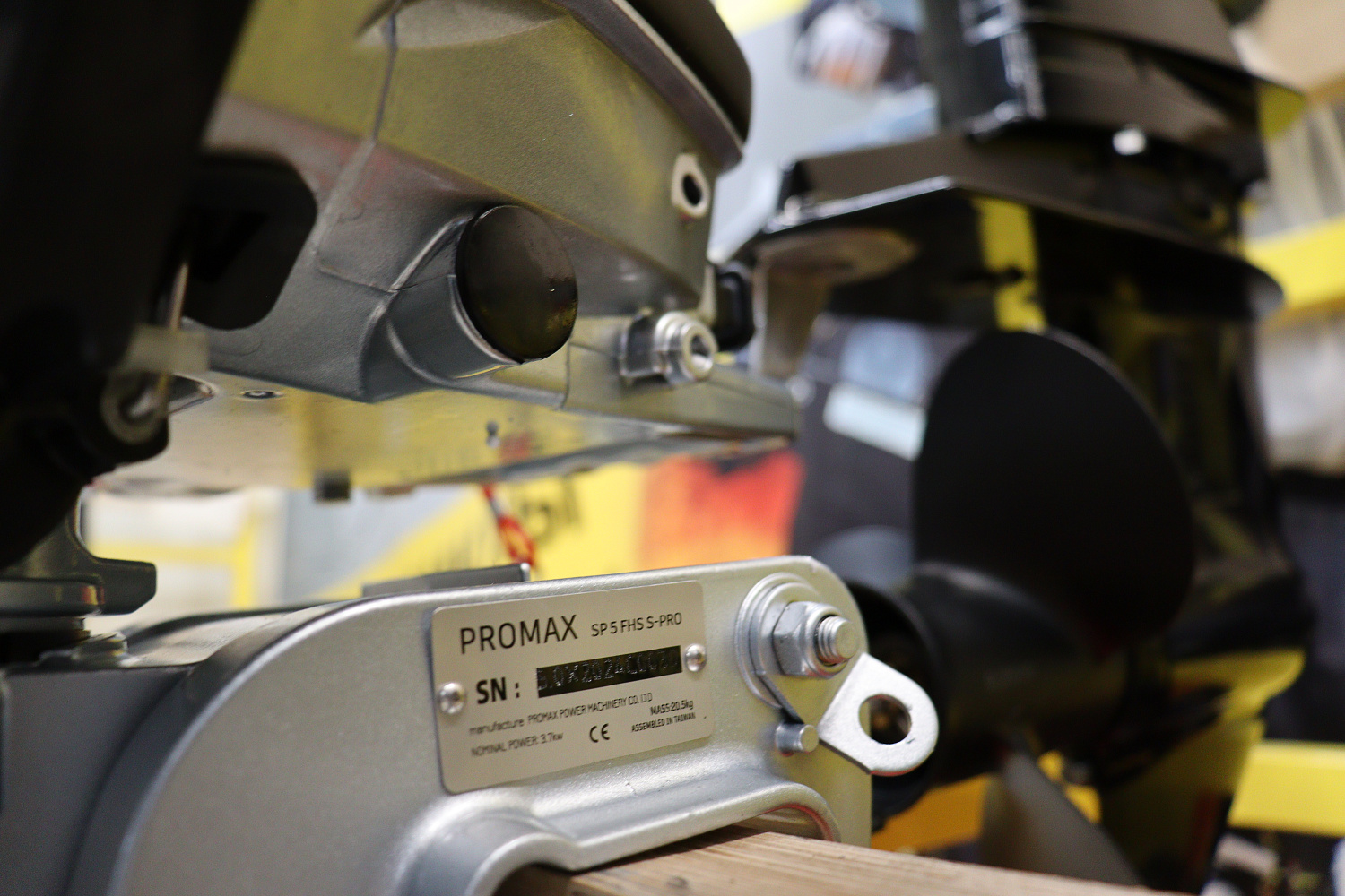 Лодочный мотор PROMAX SP5FHS (внешний бак 12 л) в Южно-Сахалинске