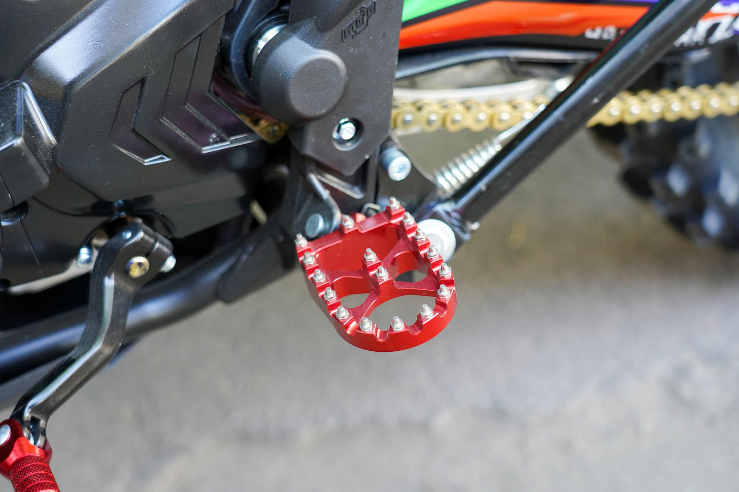 Эндуро / кроссовый мотоцикл BSE T7 Joker (ZS174-5А) Sport в Южно-Сахалинске