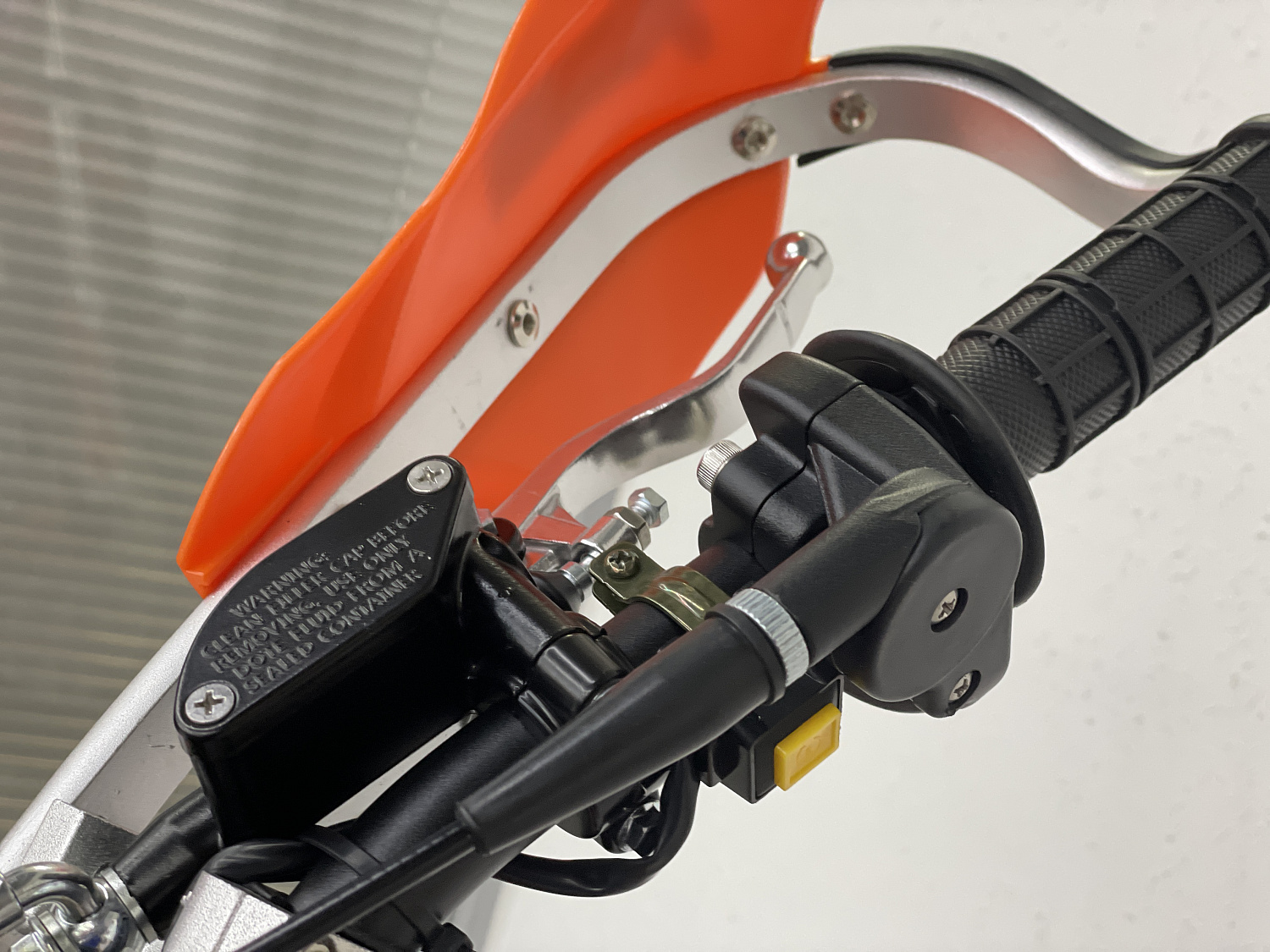 Кроссовый мотоцикл PROMAX INFERNO 380 (4 valves, 5 gears) в Южно-Сахалинске