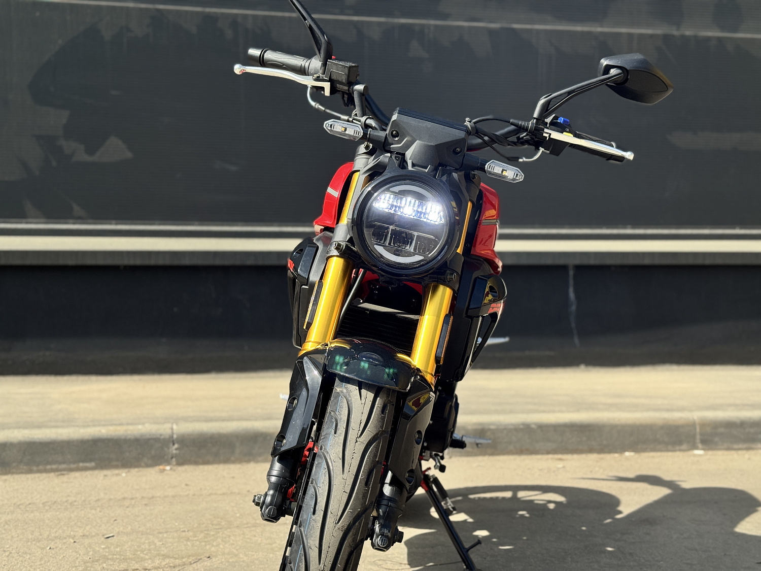 Мотоцикл PROMAX CB300 в Южно-Сахалинске